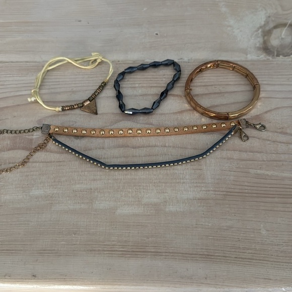 Bracelet stack - Picture 7 of 8